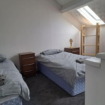 1 Bed Apart Dowlais Zewnętrze zdjęcie