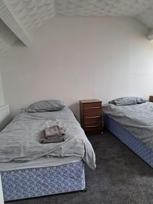 1 Bed Apart Dowlais Zewnętrze zdjęcie